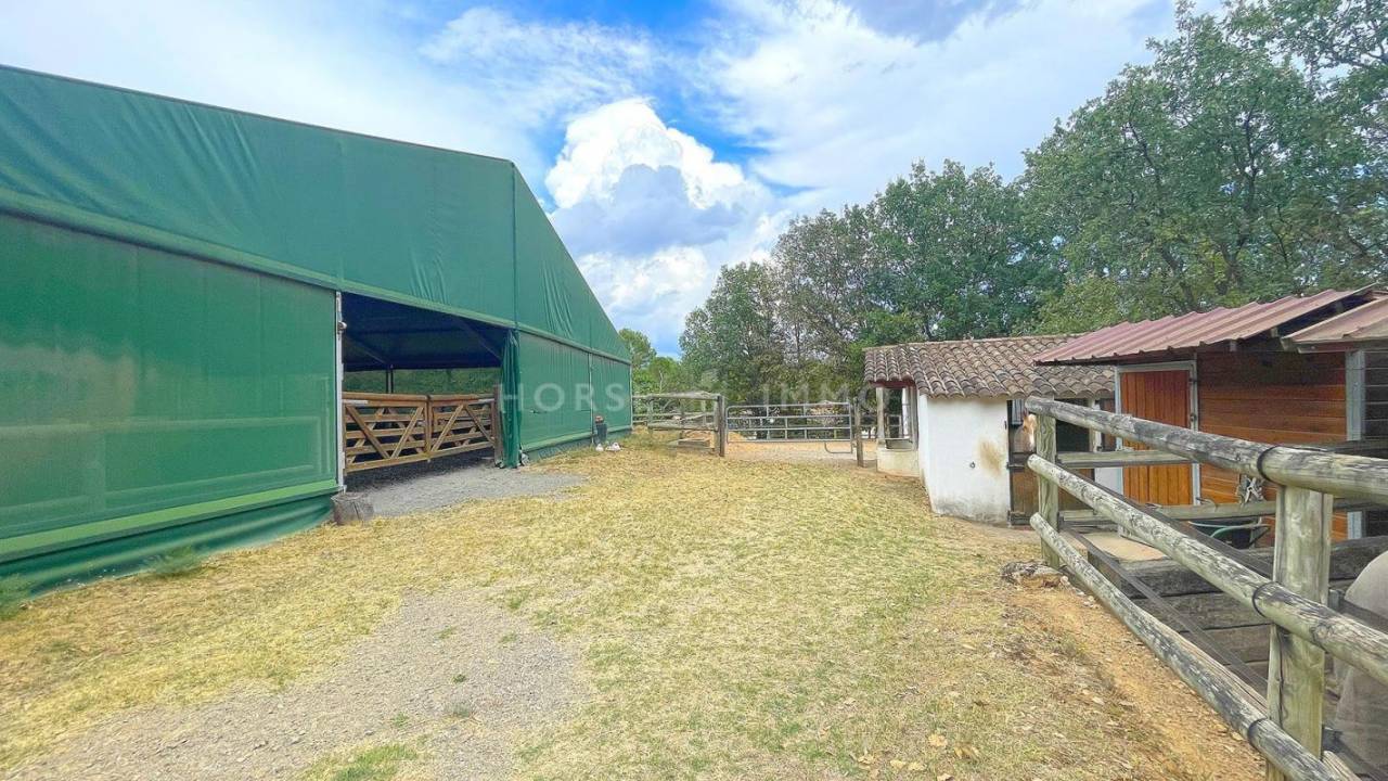 Luxurious equestrian property  Var