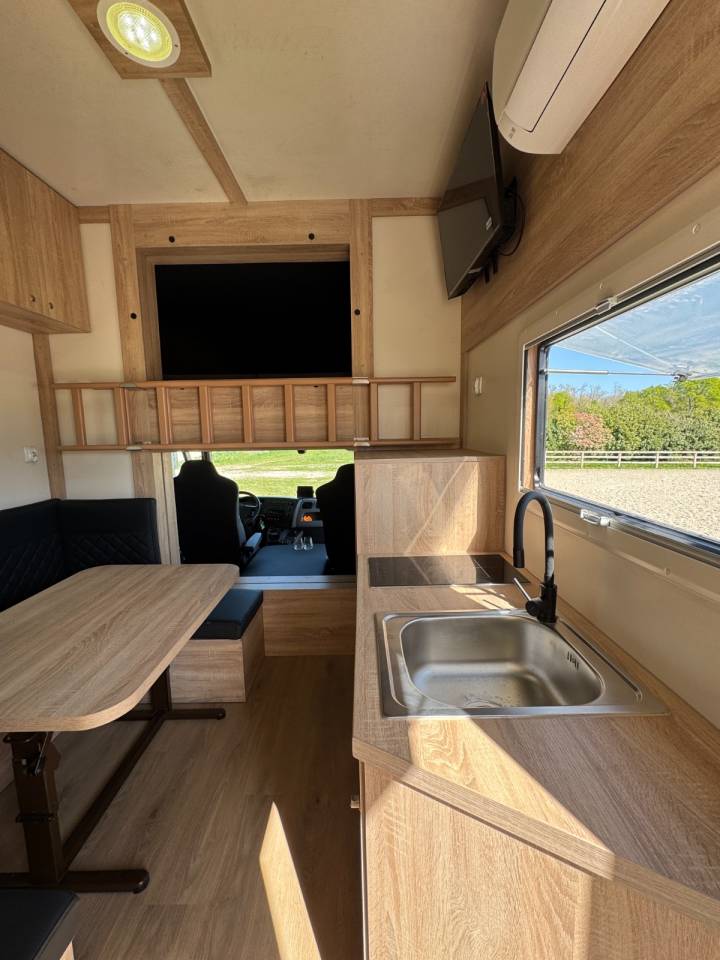 Horsebox NON-HGV Renault CONCEPTPGO  2017 Used