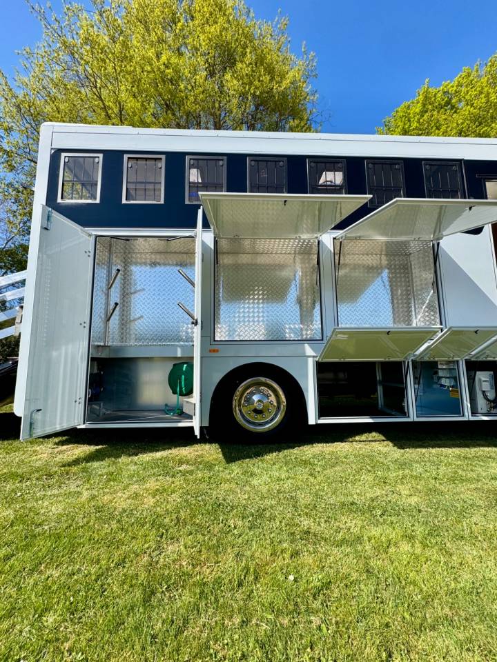 Horsebox NON-HGV Renault CONCEPTPGO  2017 Used