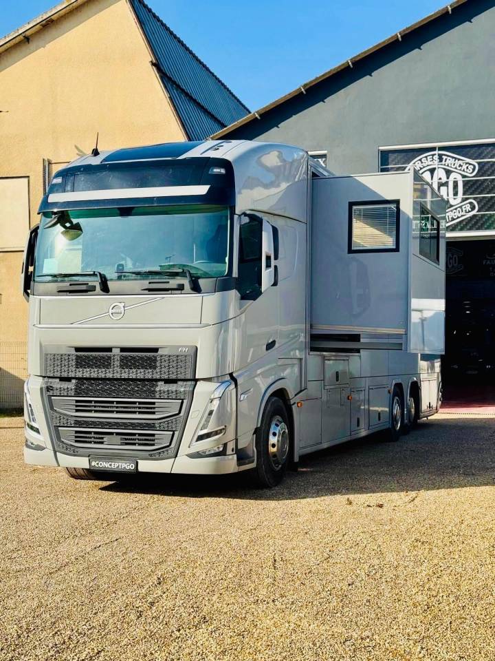 Horsebox NON-HGV Volvo CONCEPTPGO 2023 New
