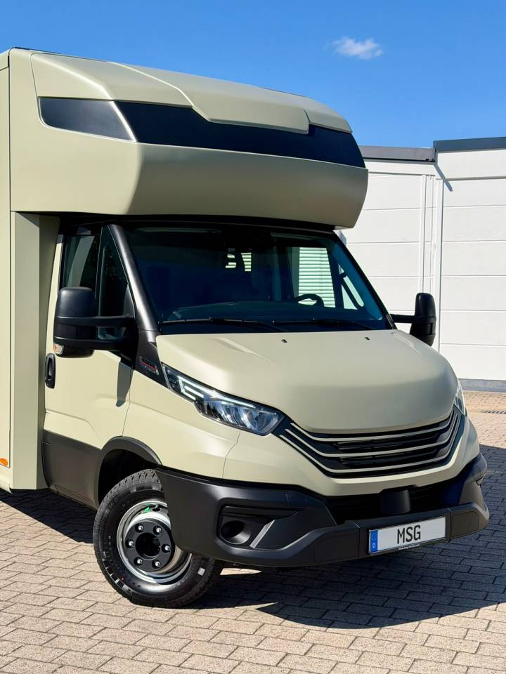 Horsebox NON-HGV Iveco IVECO DAILY 72.210 MSG COMPETITION C7 2026 New