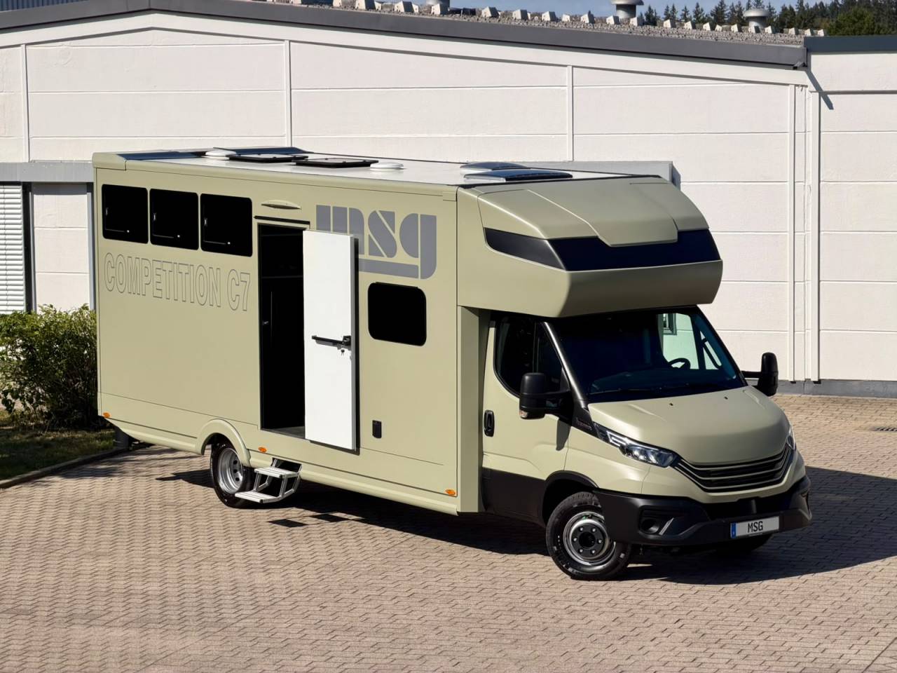 Horsebox NON-HGV Iveco IVECO DAILY 72.210 MSG COMPETITION C7 2026 New