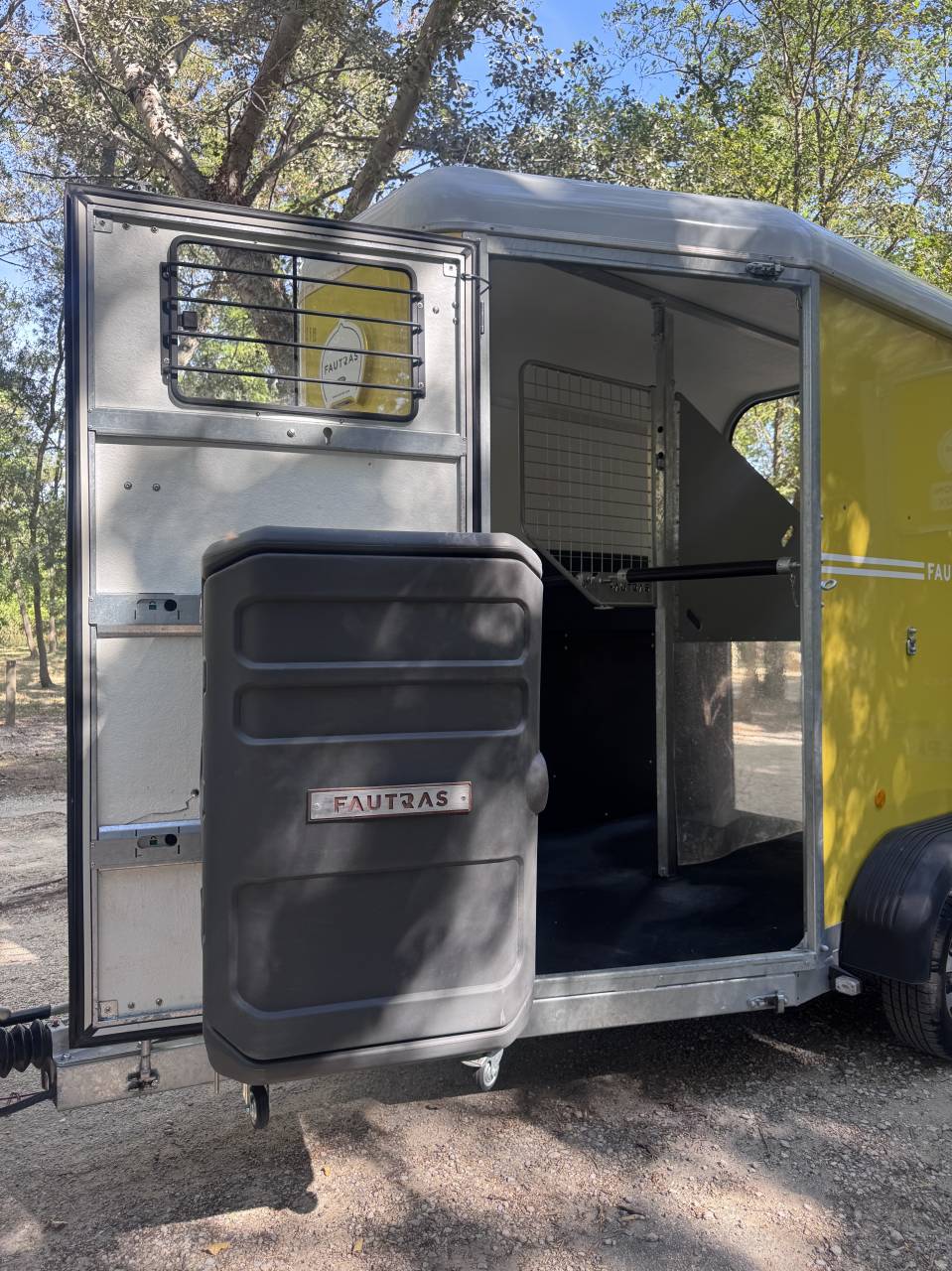 Horse trailer Fautras PROVAN CLASSIC 2 Stalls 2025 Used