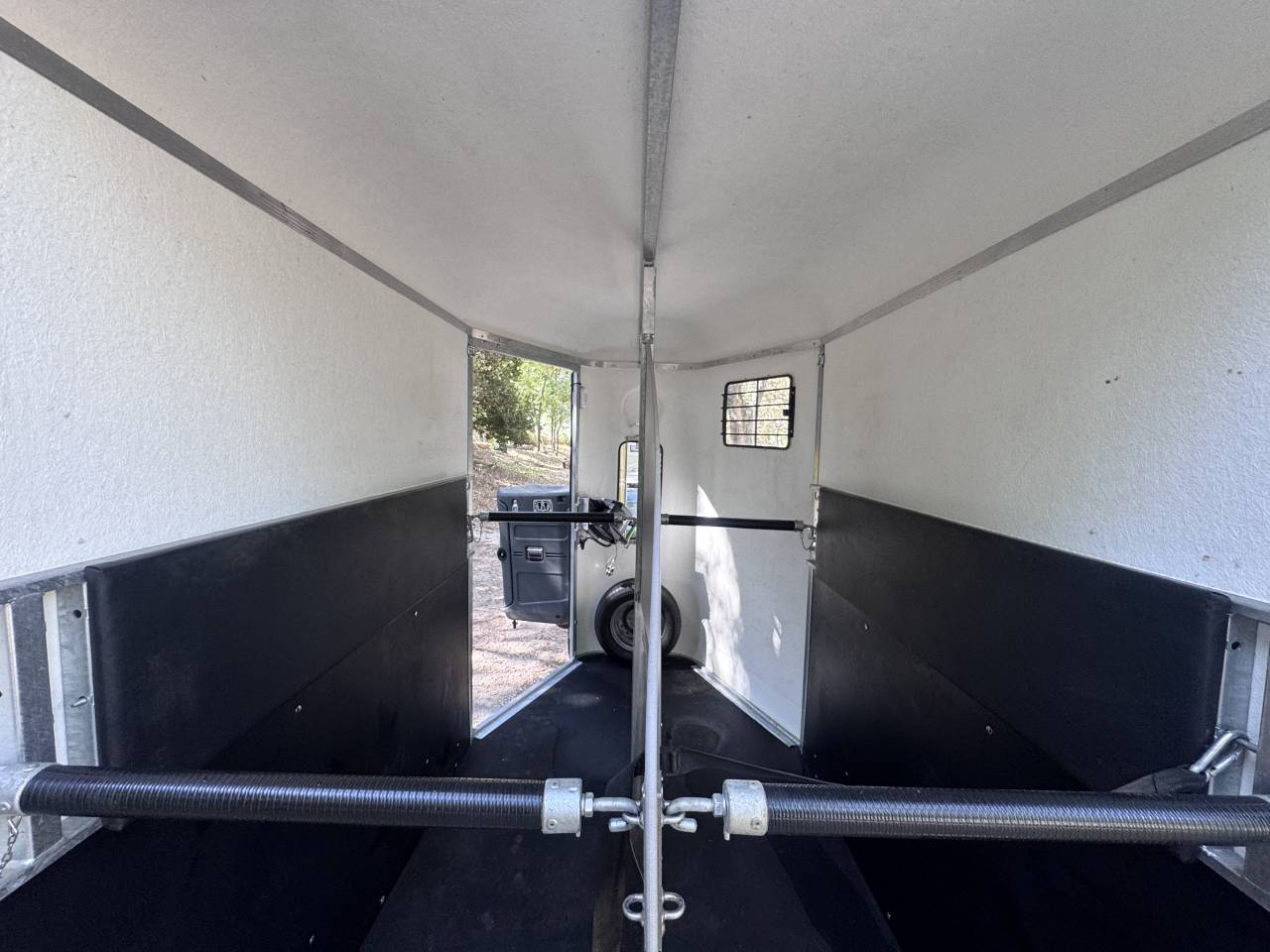 Horse trailer Fautras PROVAN CLASSIC 2 Stalls 2025 Used