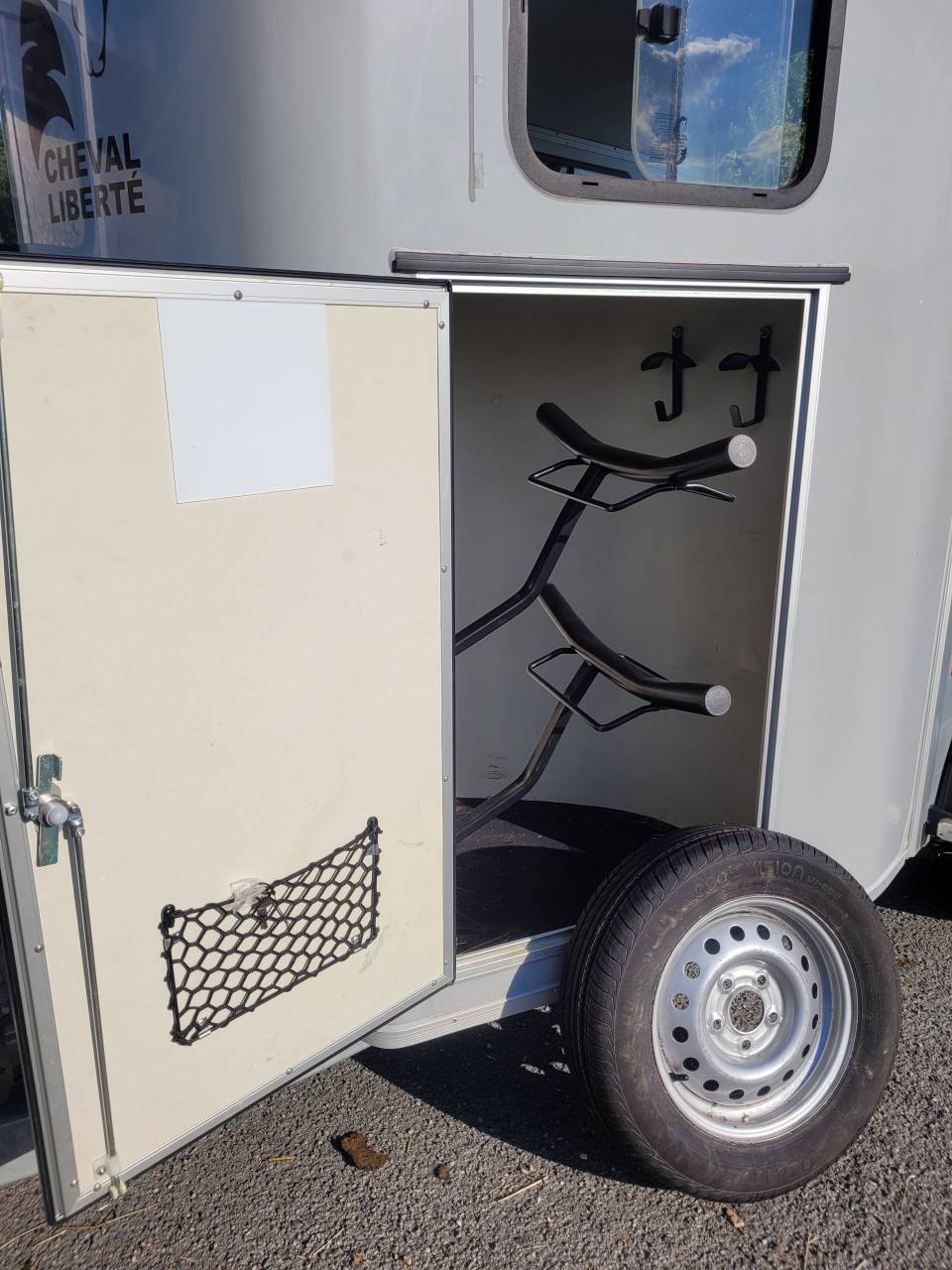 Horse trailer Cheval Liberte GOLD 3 PREMIUM 2 Stalls 2022 Used