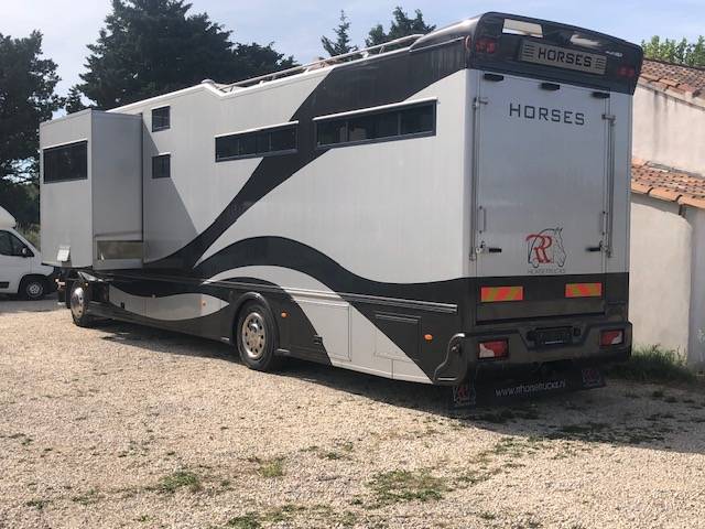 Horsebox NON-HGV Scania living 2007 Used