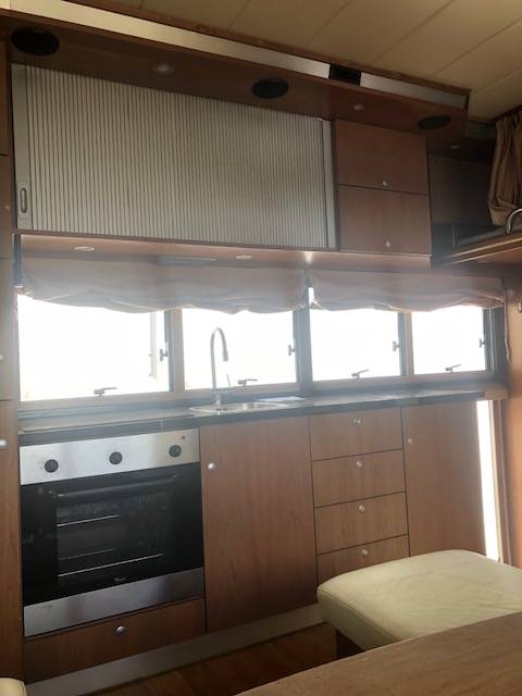Horsebox NON-HGV Scania living 2007 Used