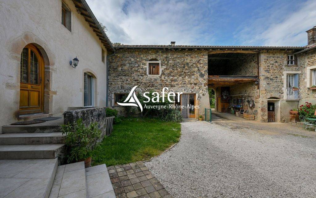 Other country property  Rh&ocirc;ne