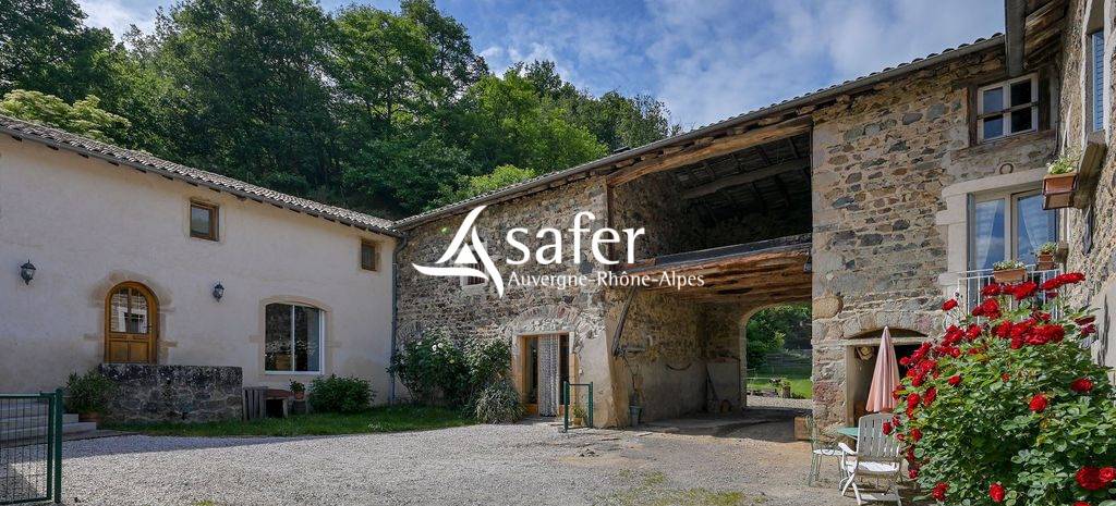Other country property  Rh&ocirc;ne