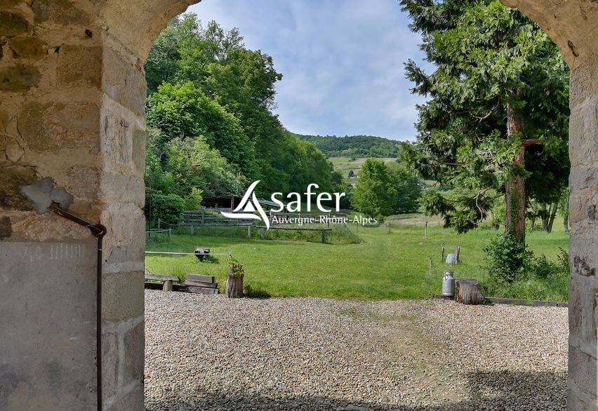 Other country property  Rh&ocirc;ne