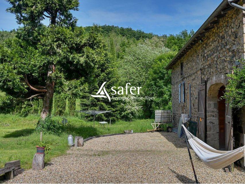 Other country property  Rh&ocirc;ne