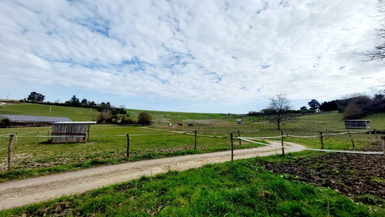 Equestrian property  Gironde