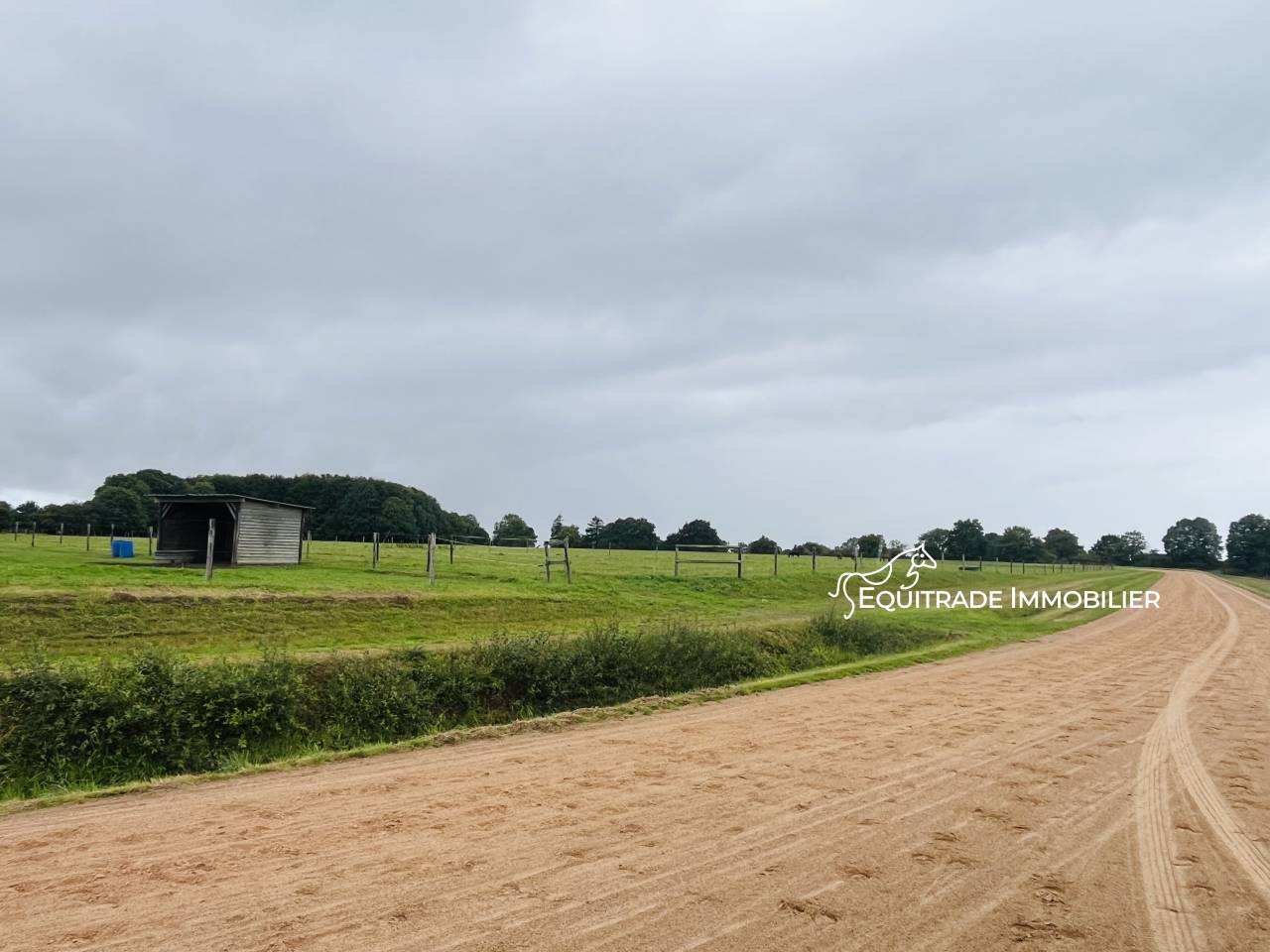 Equestrian property  Manche