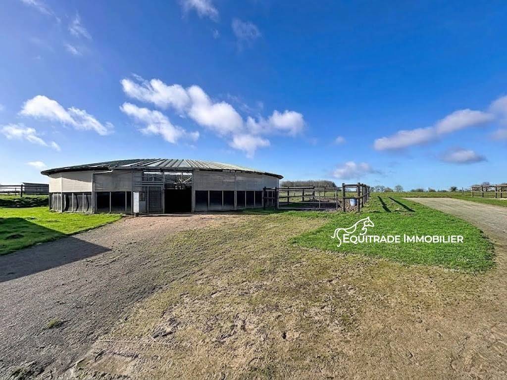Equestrian property  Manche
