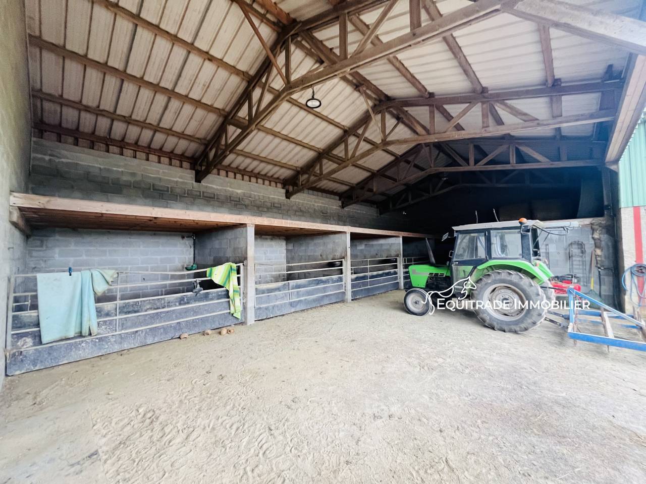 Equestrian property  Manche