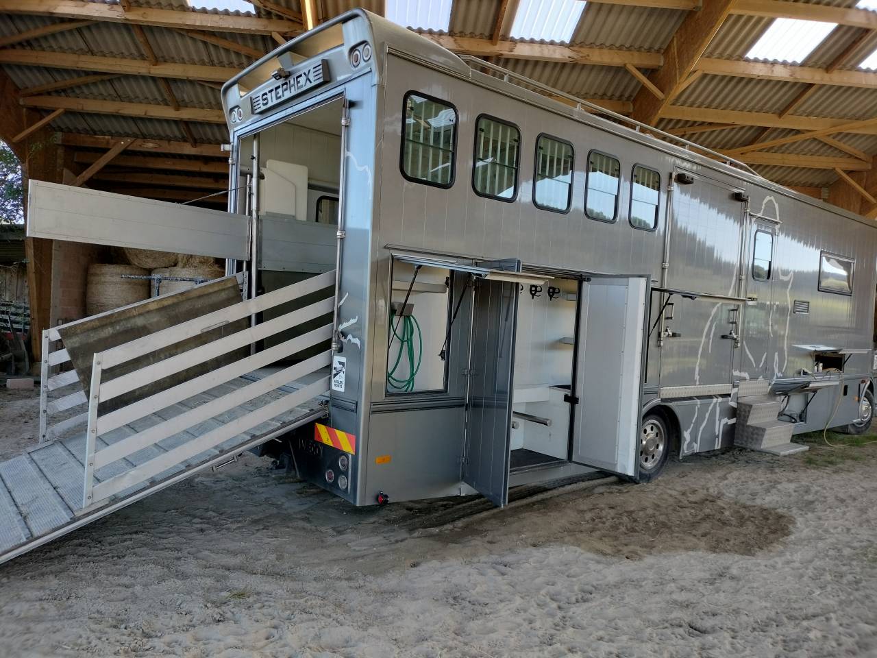 Horsebox NON-HGV Iveco STEPHEX 2006 Used