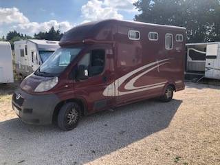 Horsebox HGV Peugeot equitreck 2011 Used