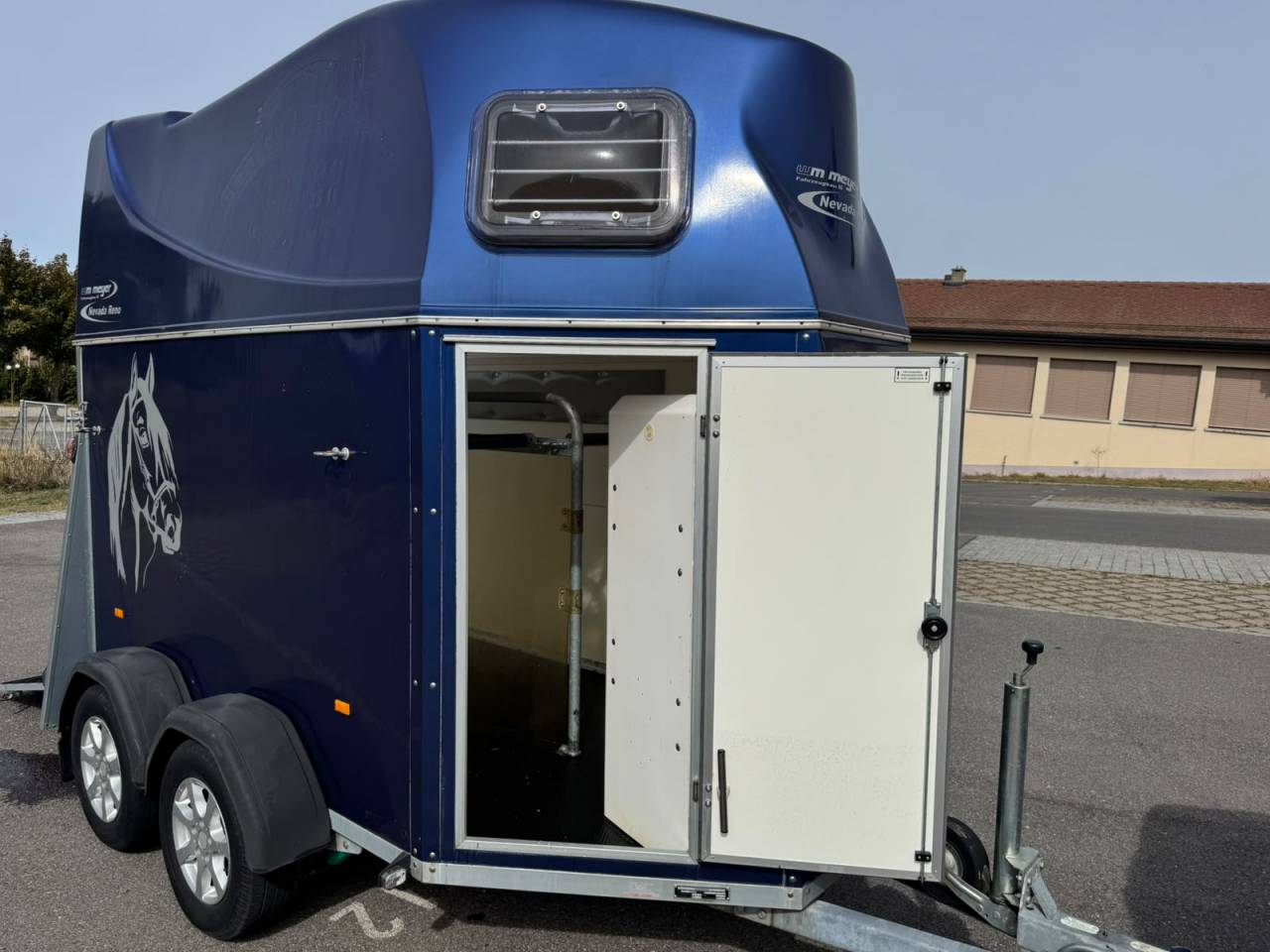 Horse trailer WM Meyer Nevada Reno 2 Stalls 2014 Used