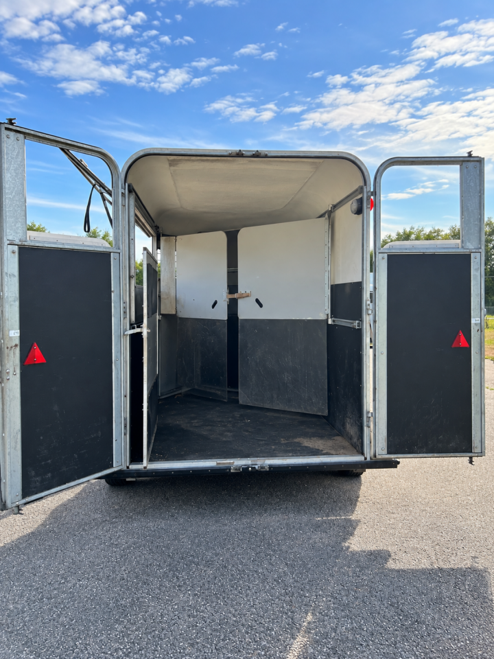 Horse trailer Fautras OBLIC+2 2 Stalls 2019 Used