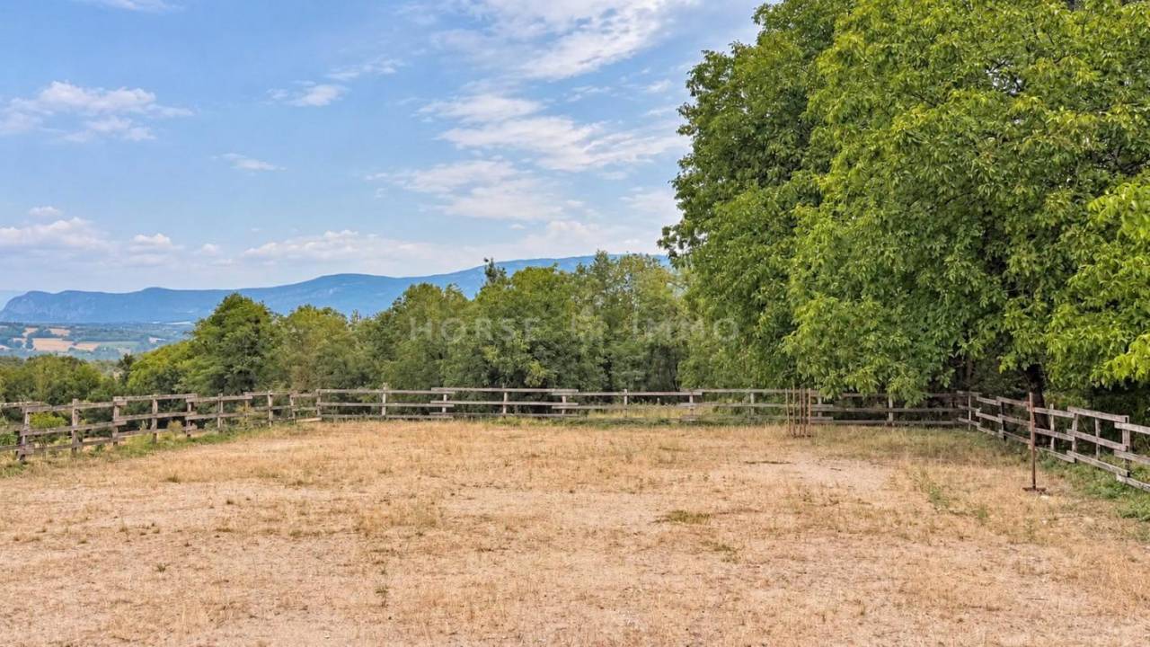 Equestrian property  Haute-Savoie