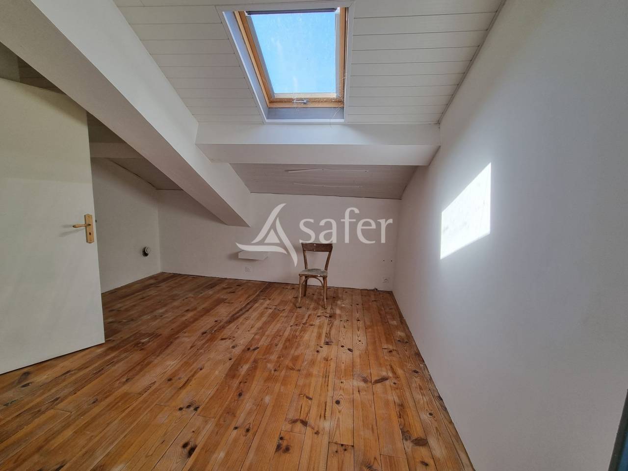 Other country property  Ari&egrave;ge