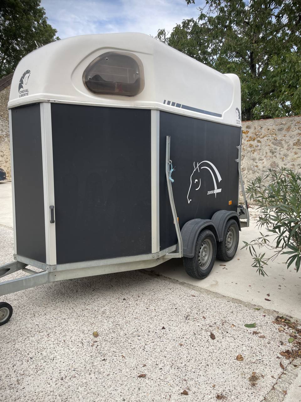 Horse trailer Cheval Liberte GOLD 2 Stalls 2010 Used
