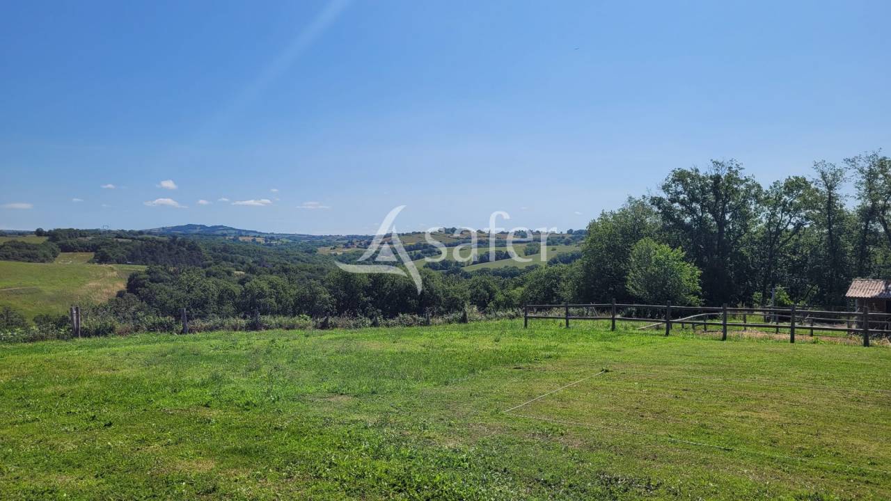 Other country property  tarn