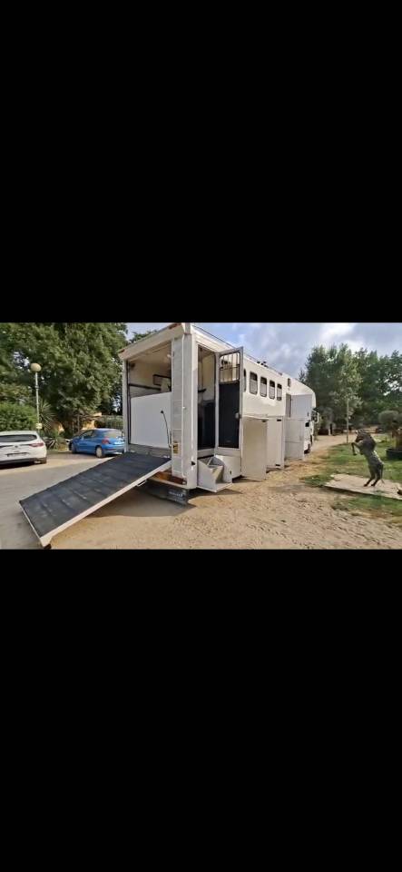 Horsebox NON-HGV Scania  2005 Used