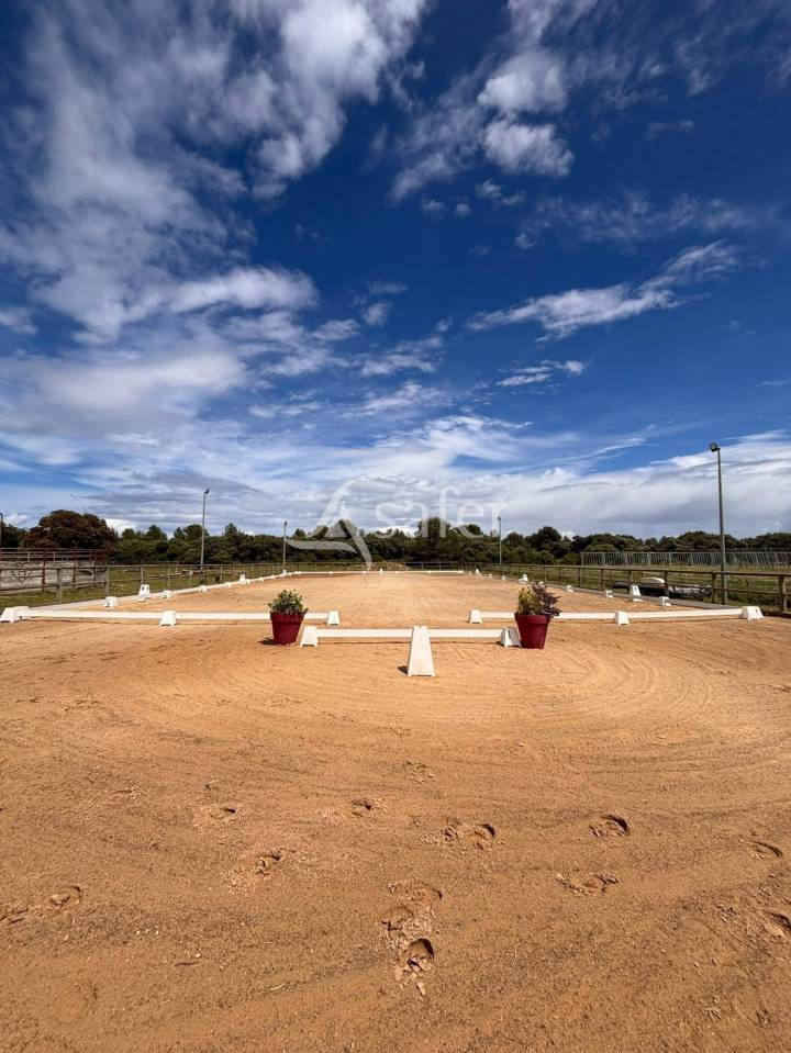 Other country property  H&eacute;rault