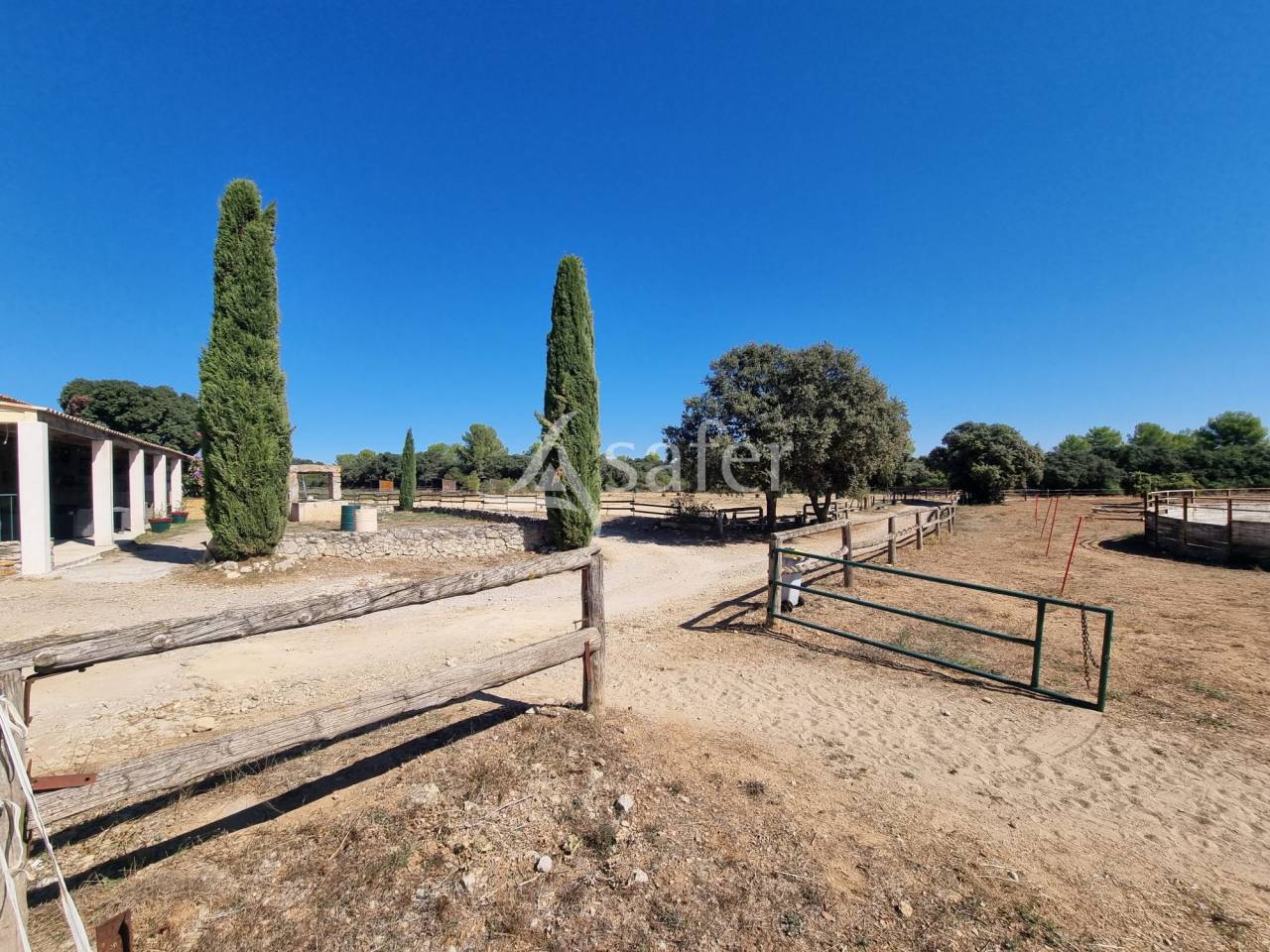 Other country property  H&eacute;rault