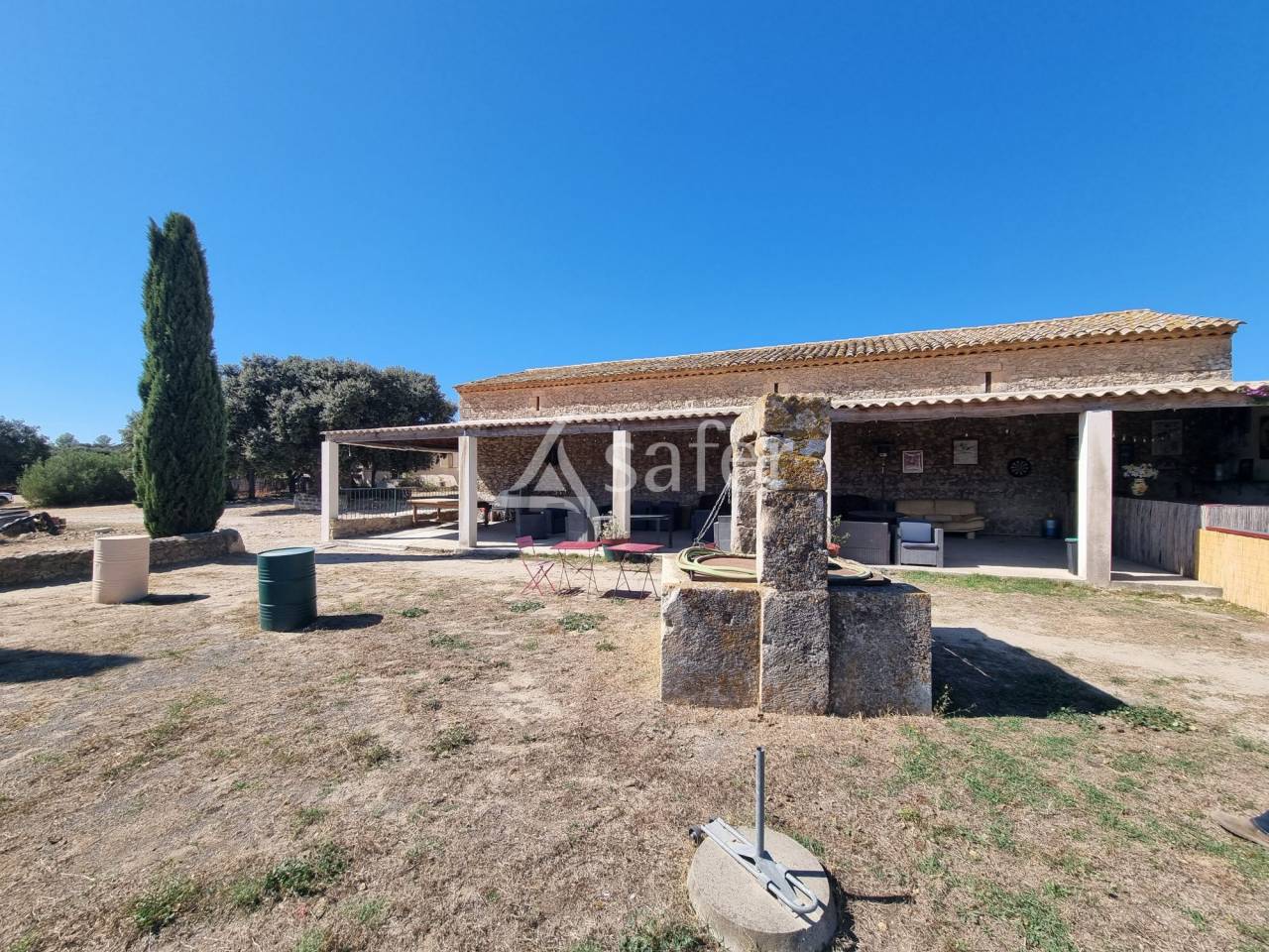 Other country property  H&eacute;rault