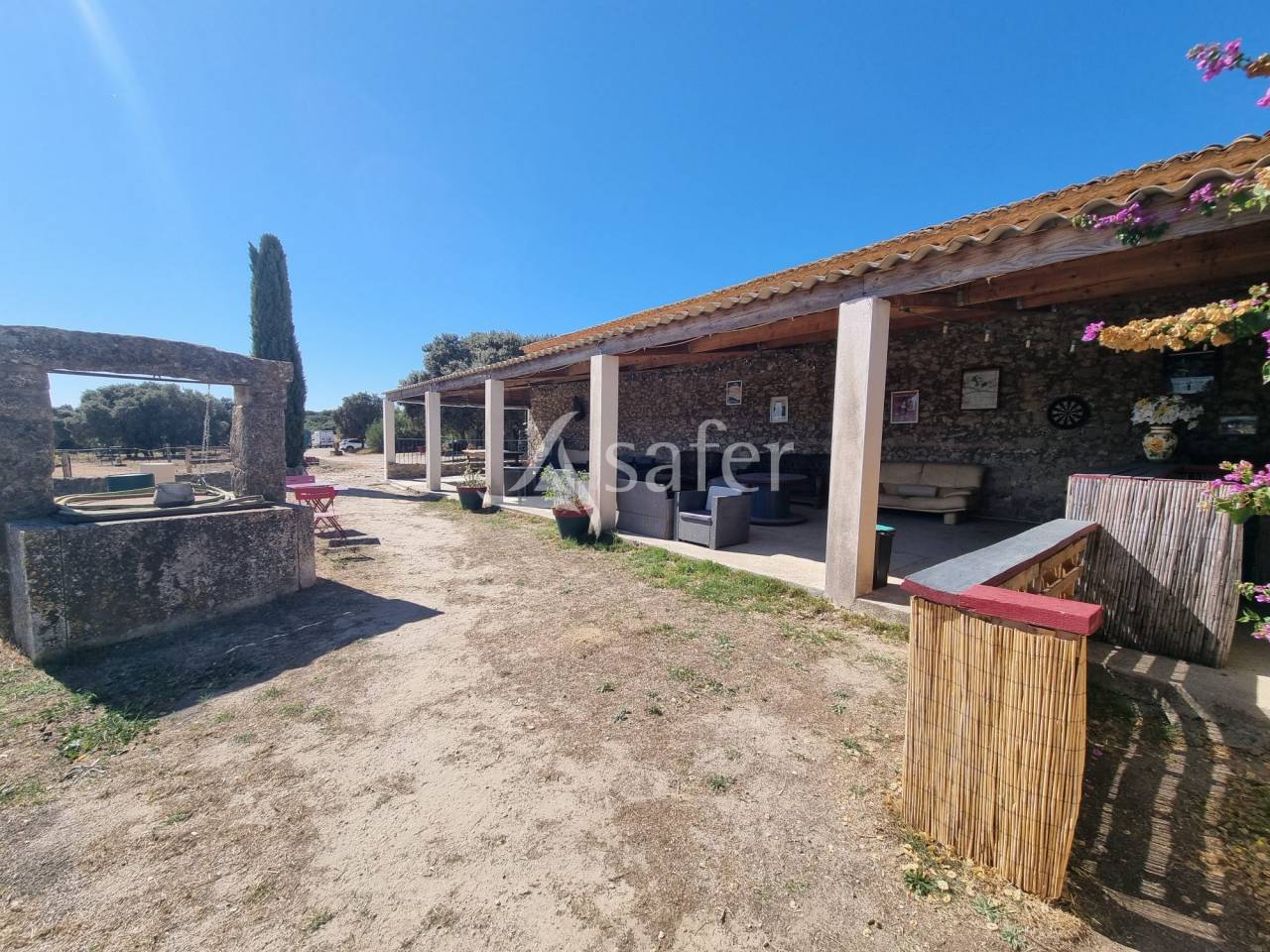 Other country property  H&eacute;rault