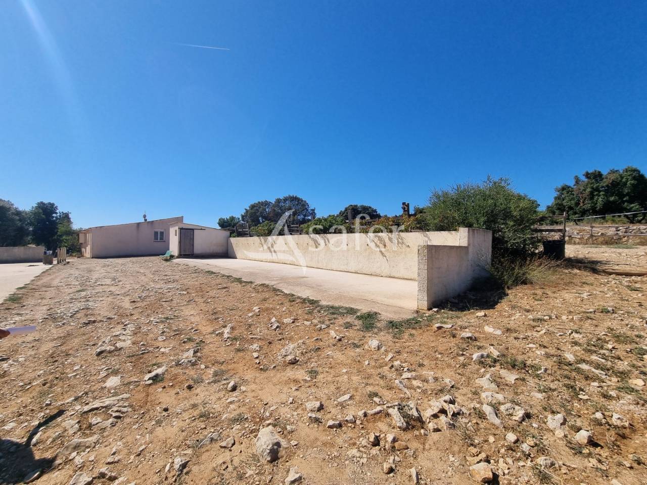 Other country property  H&eacute;rault