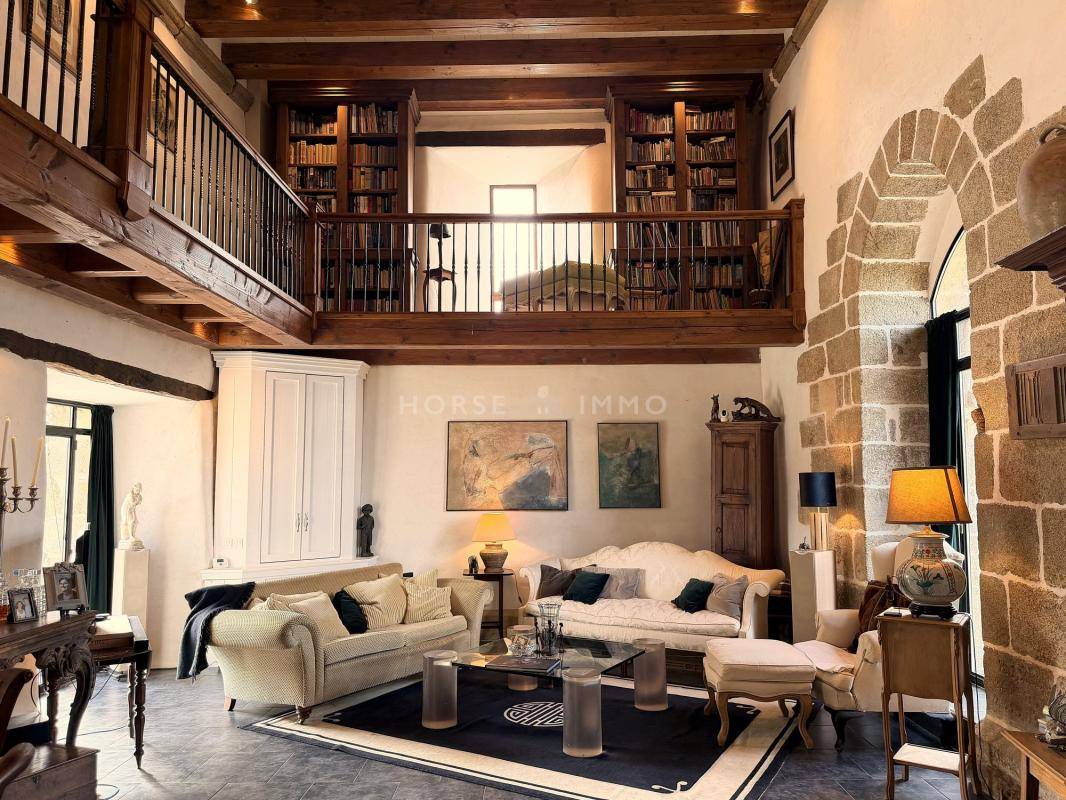 Equestrian property  Creuse