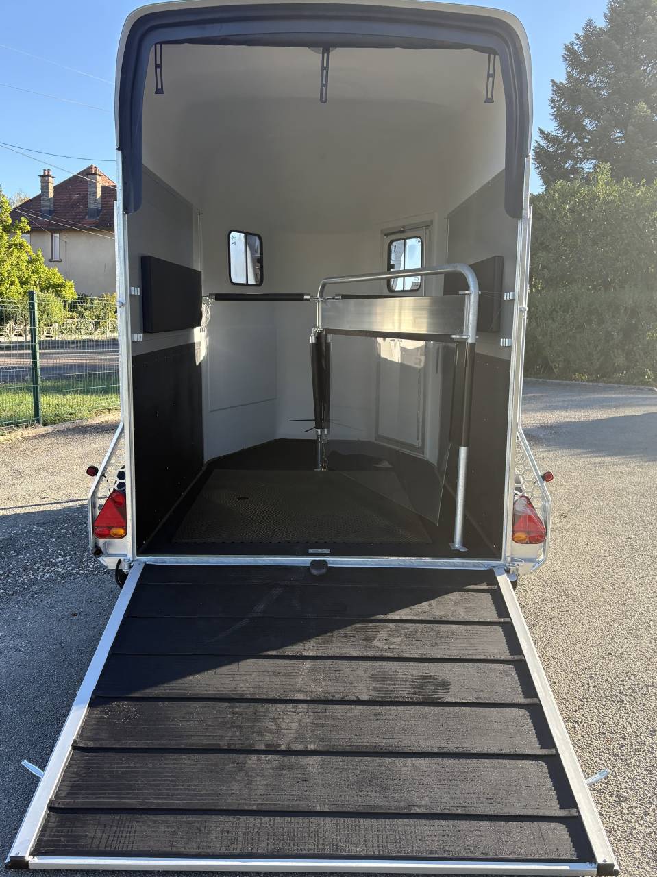 Horse trailer Cheval Liberte Origins gold aluline  2 Stalls 2026 New