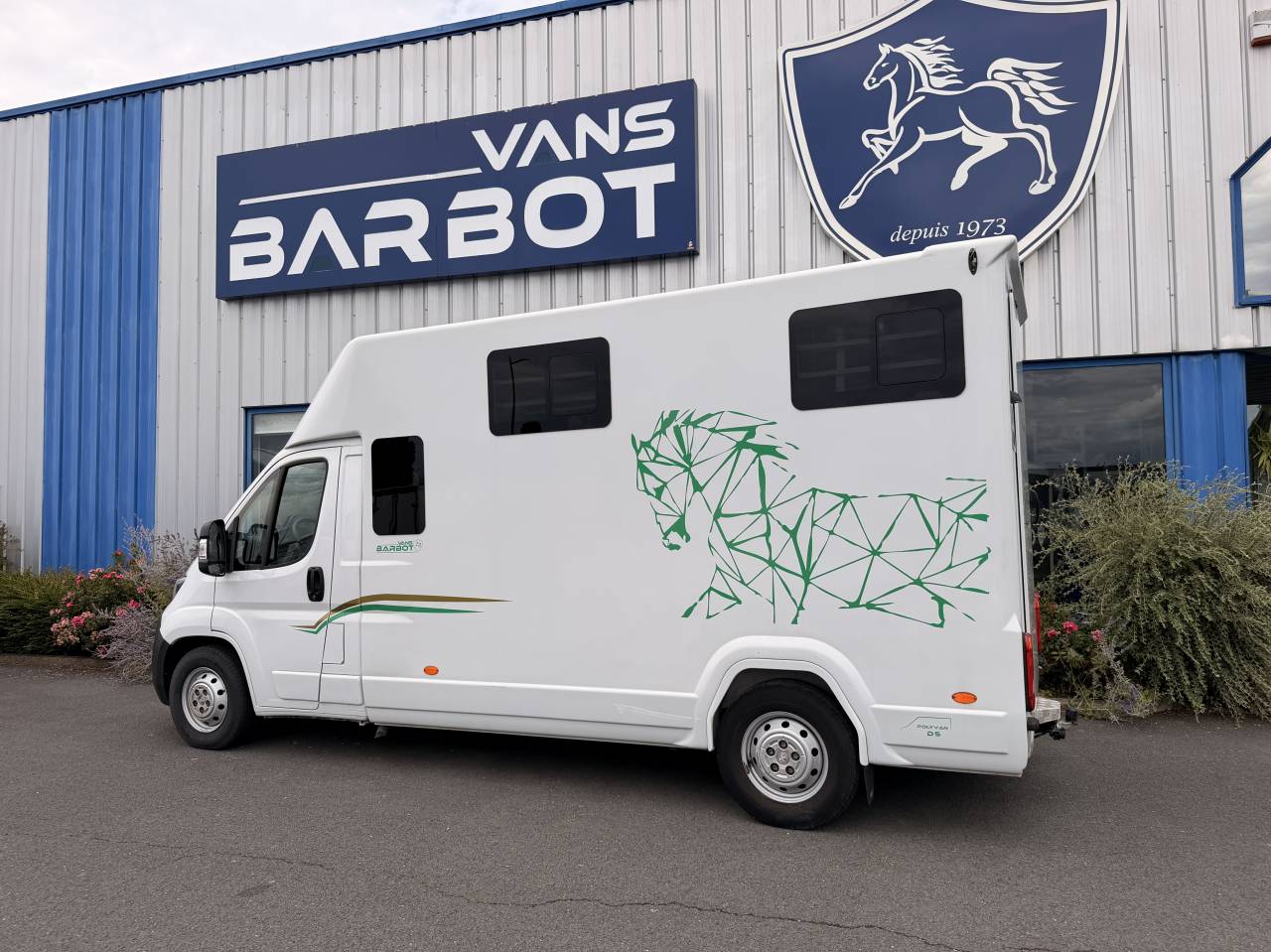 Horsebox HGV Barbot Boxer 2024 Used