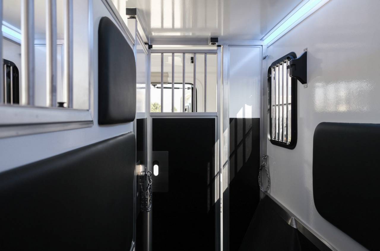 Horsebox HGV Krismar HARAS 2026 New