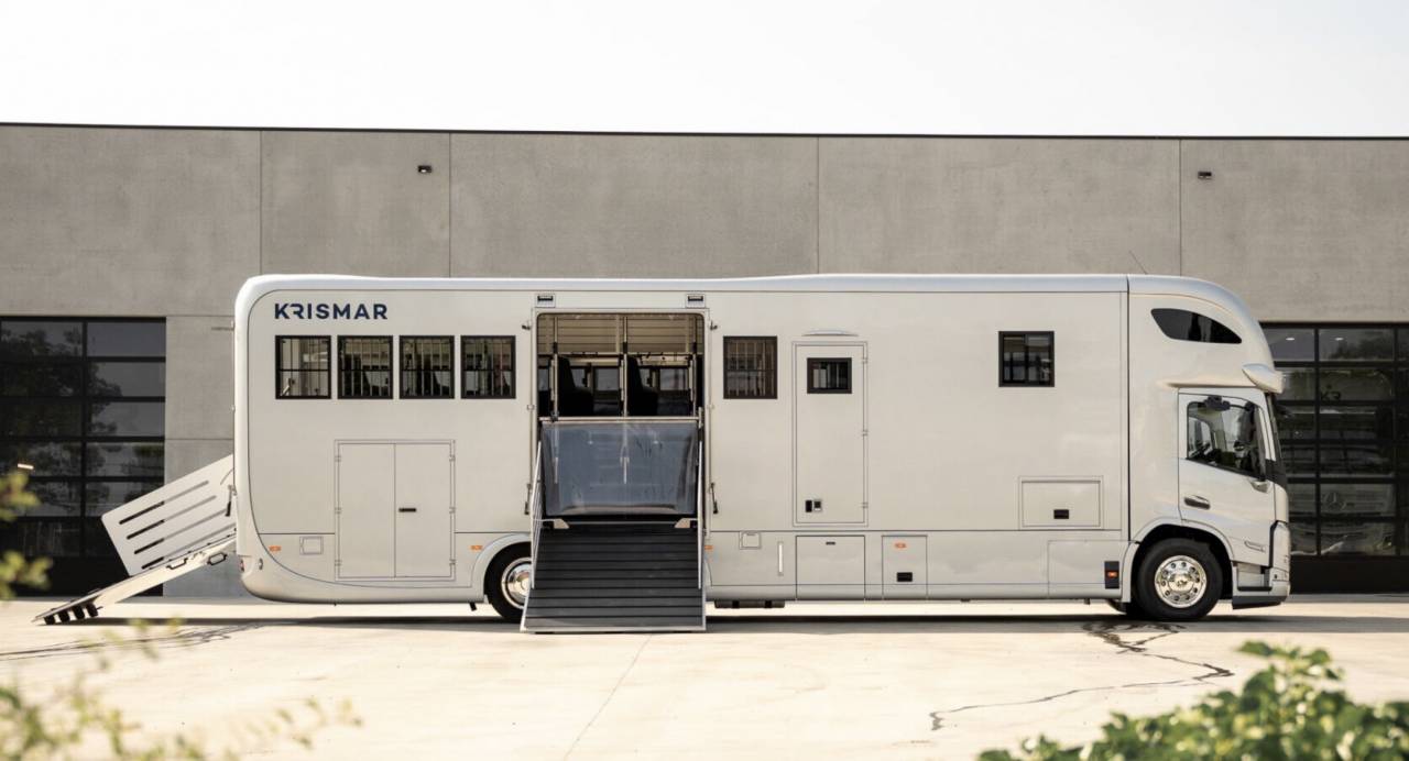 Horsebox NON-HGV Krismar PROFESSIONAL 8 2026 New