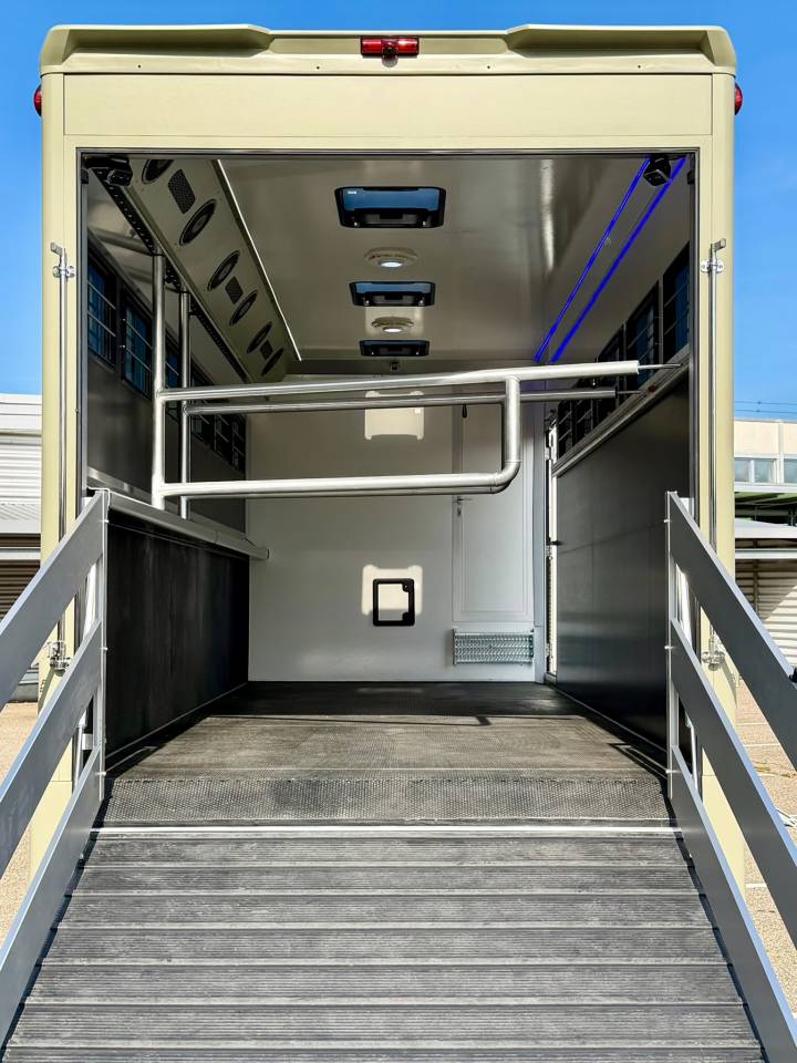 Horsebox NON-HGV Autre marque XD 410 MSG COMPETITION C12 2026 New