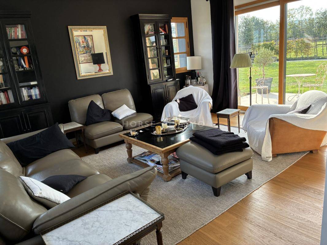 Equestrian property  Calvados