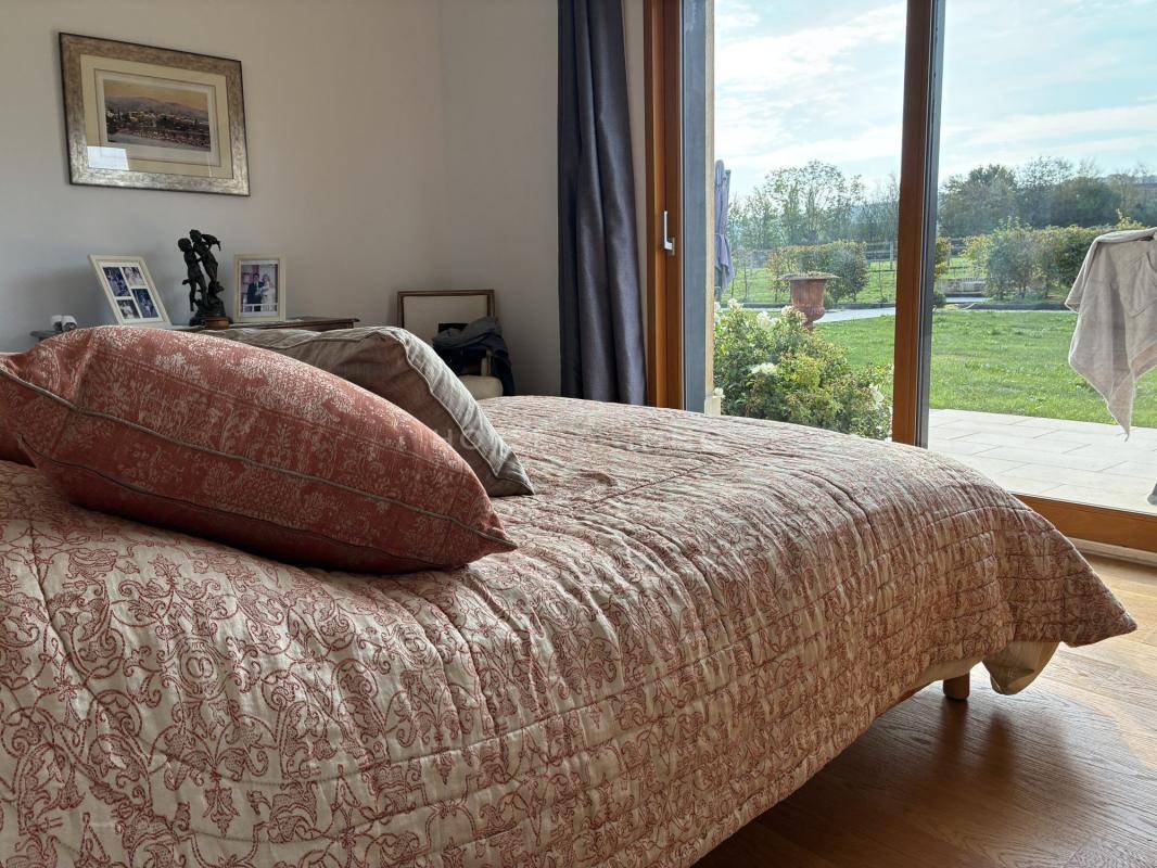 Equestrian property  Calvados