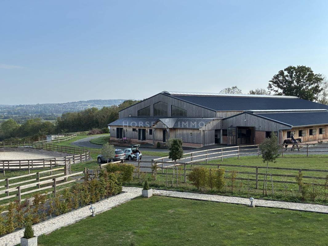 Equestrian property  Calvados