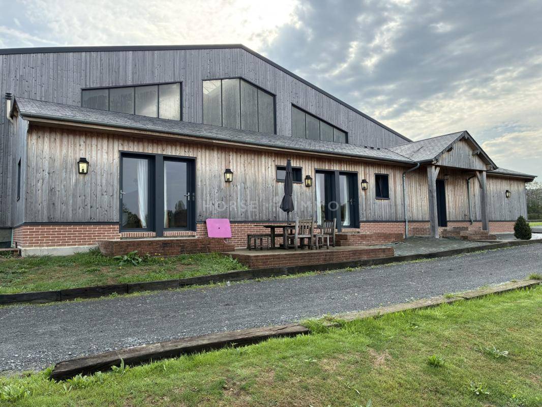 Equestrian property  Calvados
