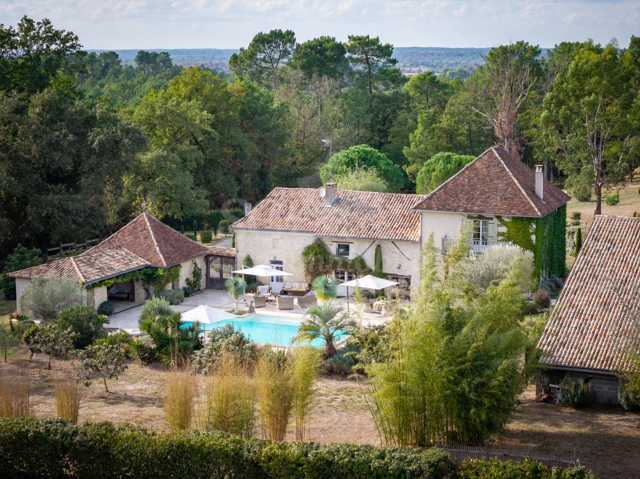 Equestrian property  Dordogne