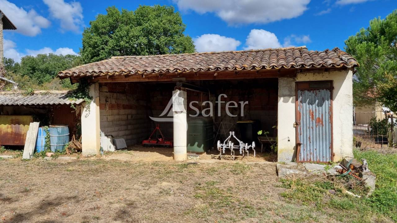 Other country property  tarn
