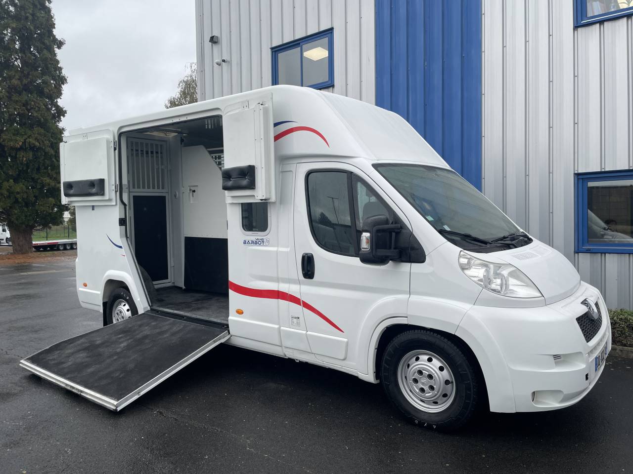 Horsebox HGV Barbot Boxer 2014 Used