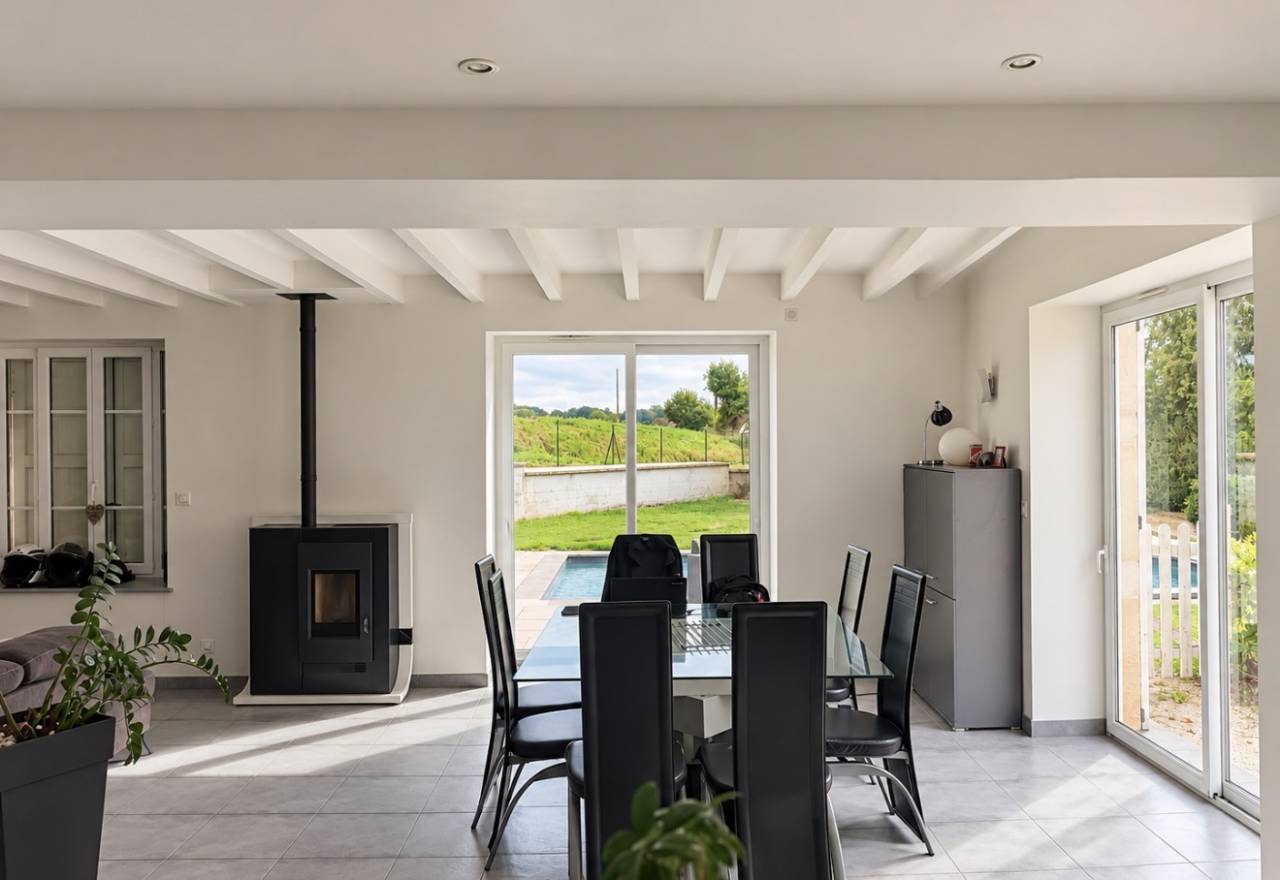 Equestrian property  Ain