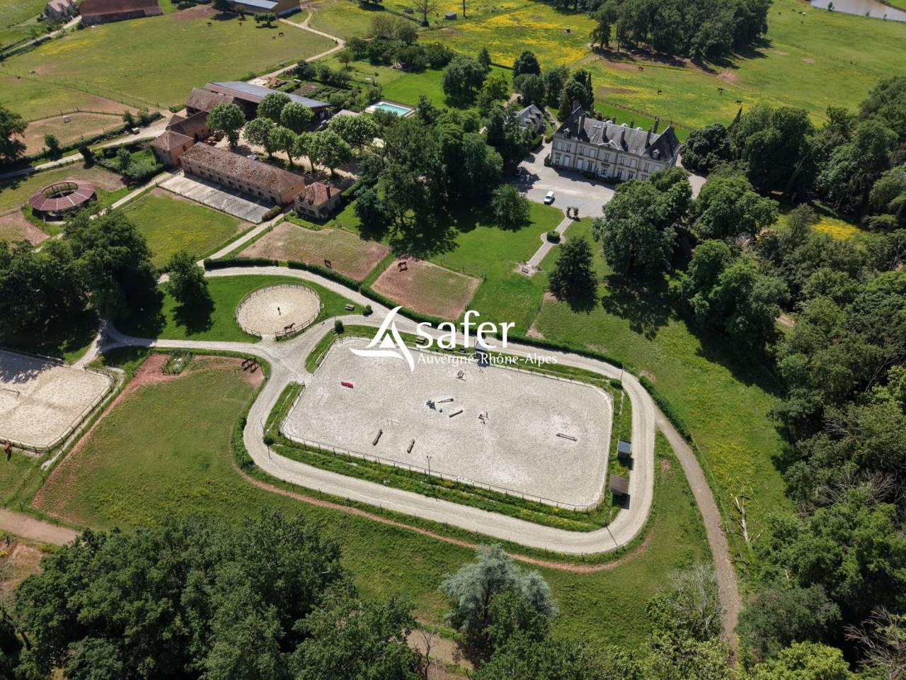 Other country property  Allier