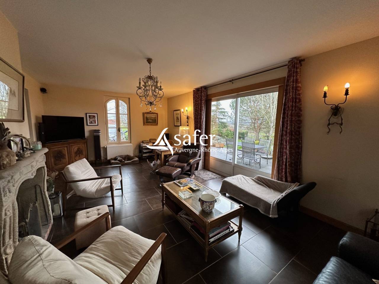 Other country property  Allier