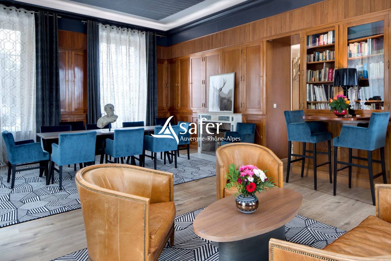 Other country property  Allier